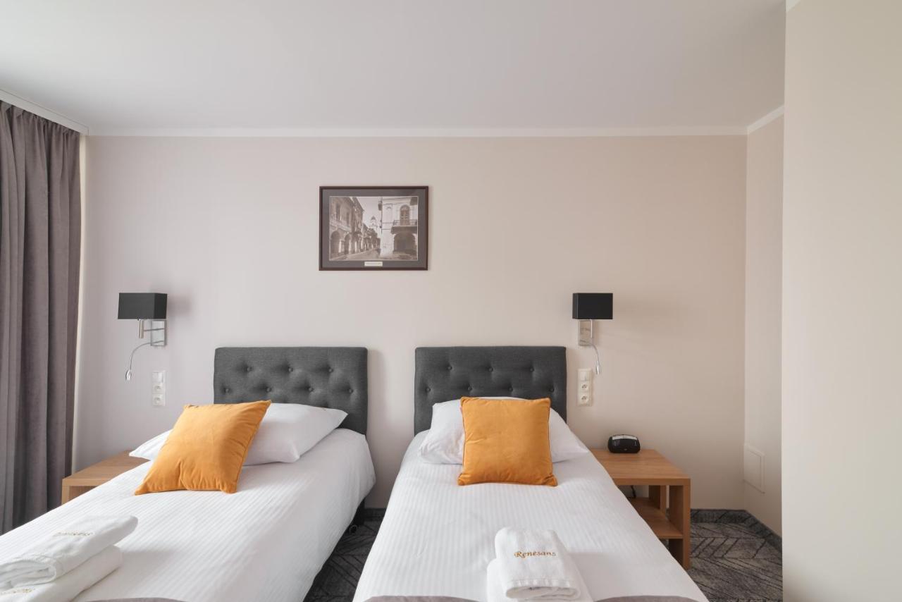 Hotel Renesans Zamosc  Ngoại thất bức ảnh